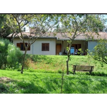 CHACARA A VENDA SP ITU COM CASA FORMADA